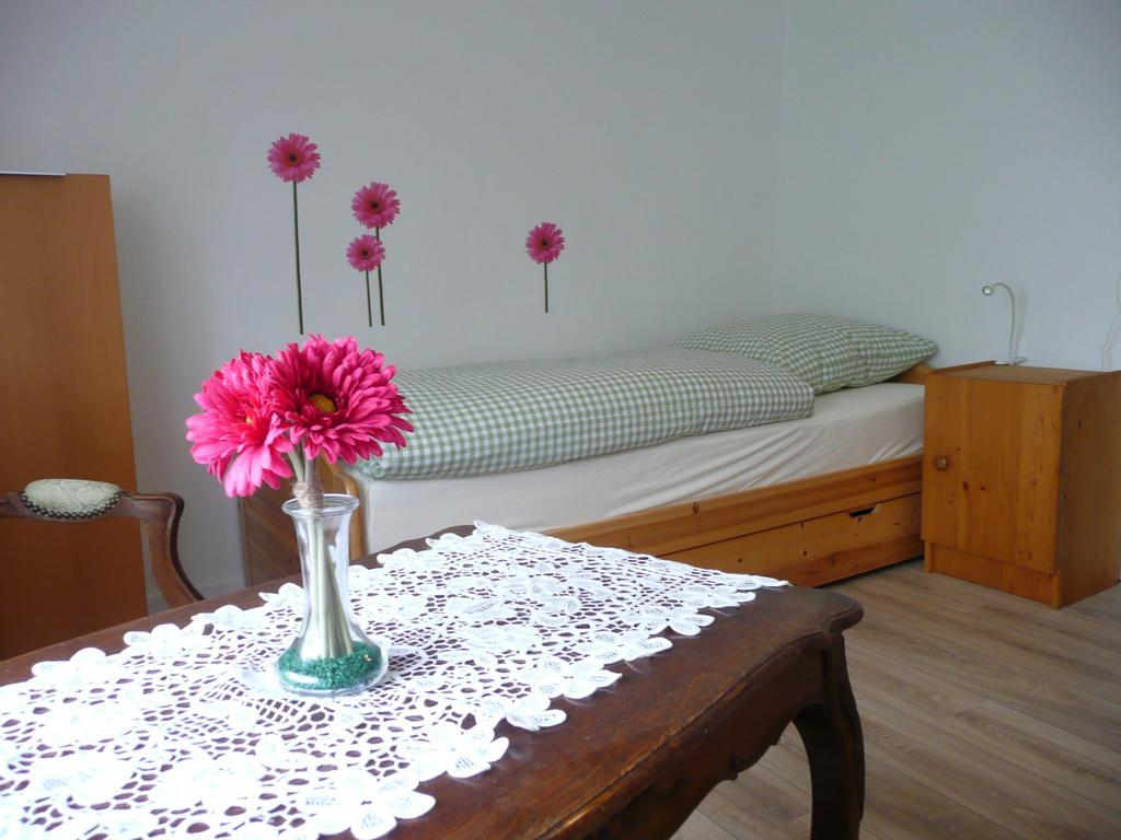 Ferienhaus Kruk Hergarten Bagian luar foto
